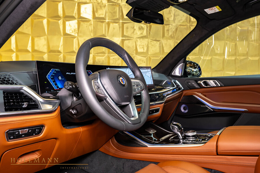 Vehicle view 14