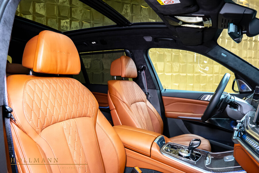 Vehicle view 18