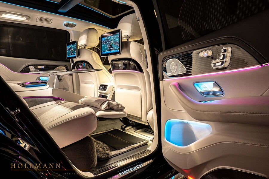 Vehicle view 13