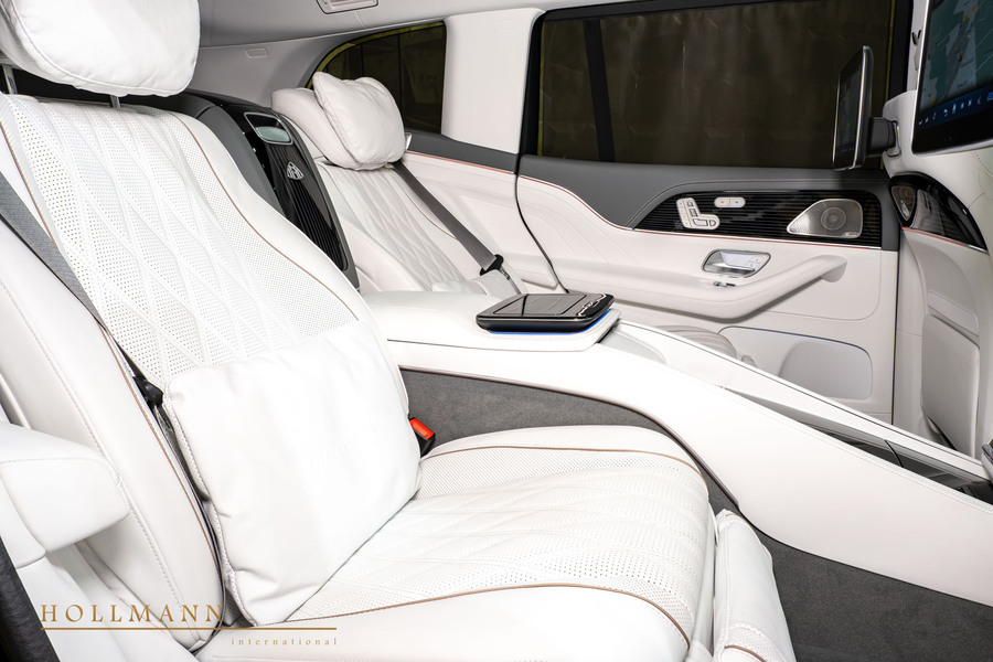 Vehicle view 23