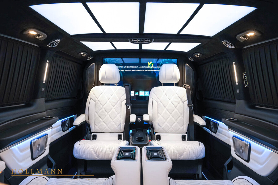 Vehicle view 14