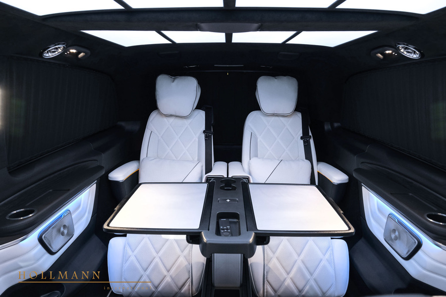 Vehicle view 16