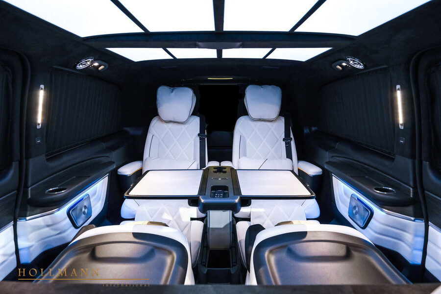Vehicle view 18
