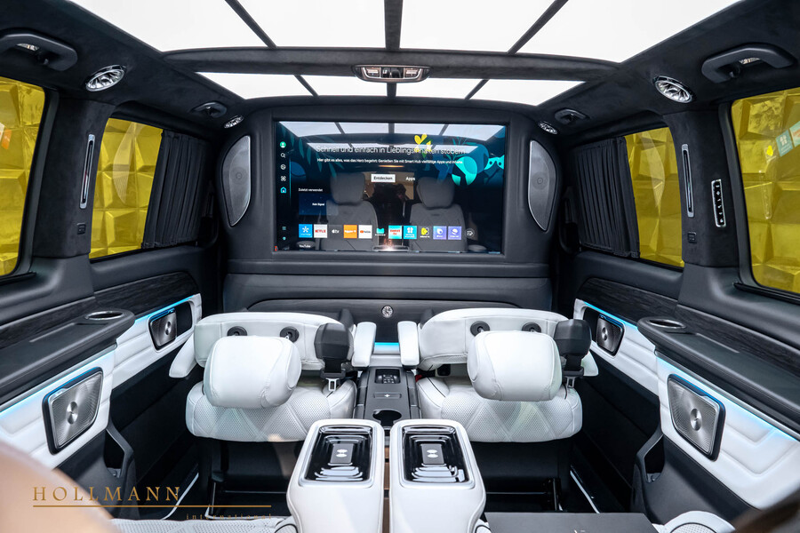 Vehicle view 25