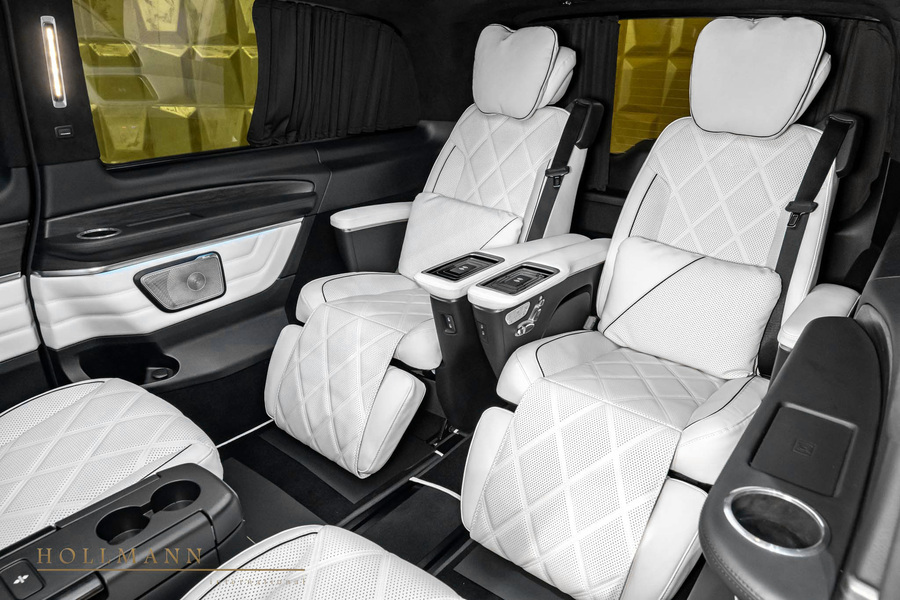 Vehicle view 27