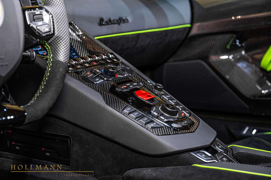 Vehicle view 14