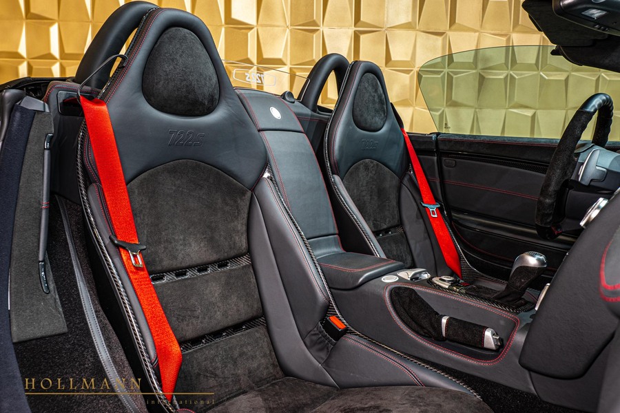 Vehicle view 19
