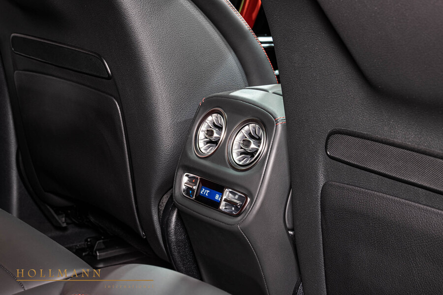 Vehicle view 27
