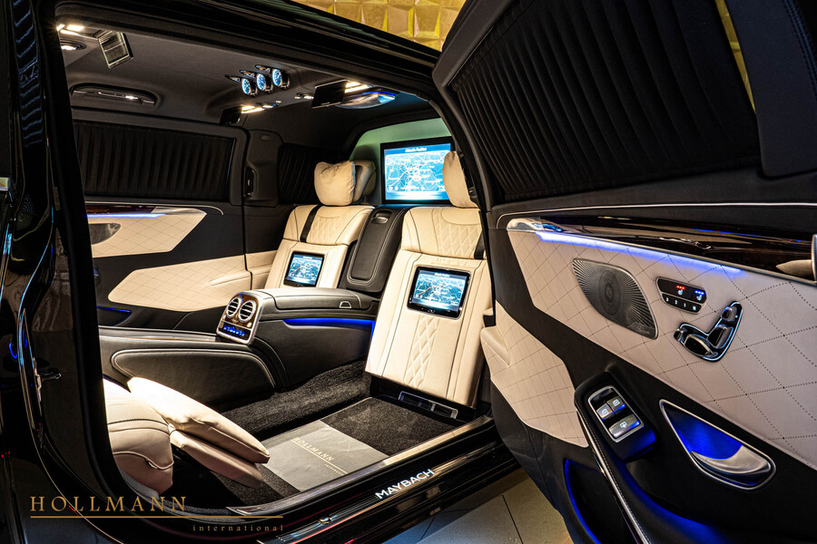 Vehicle view 19
