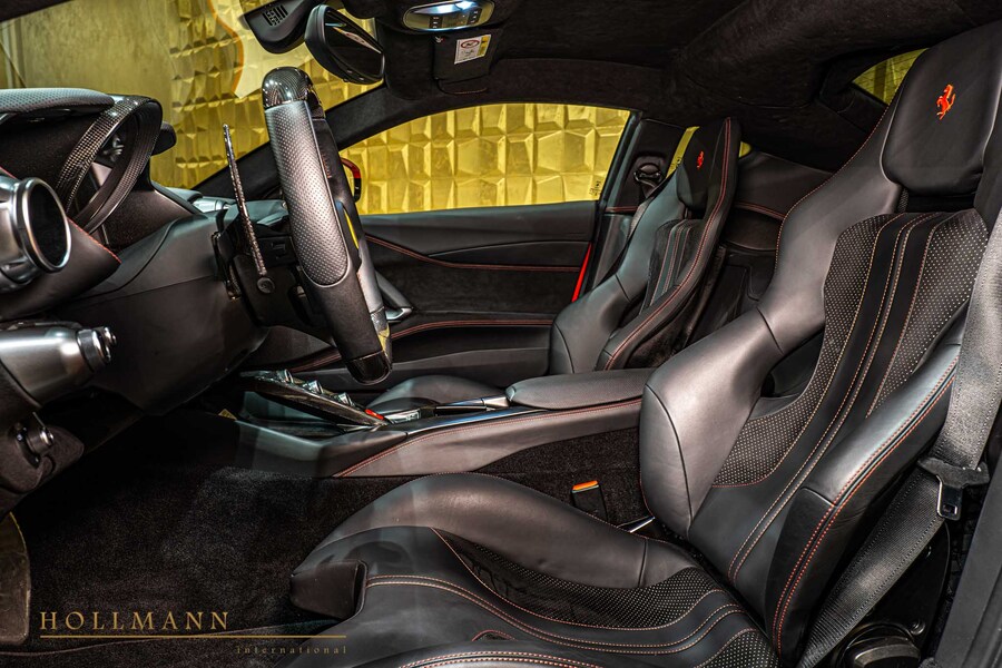 Vehicle view 19