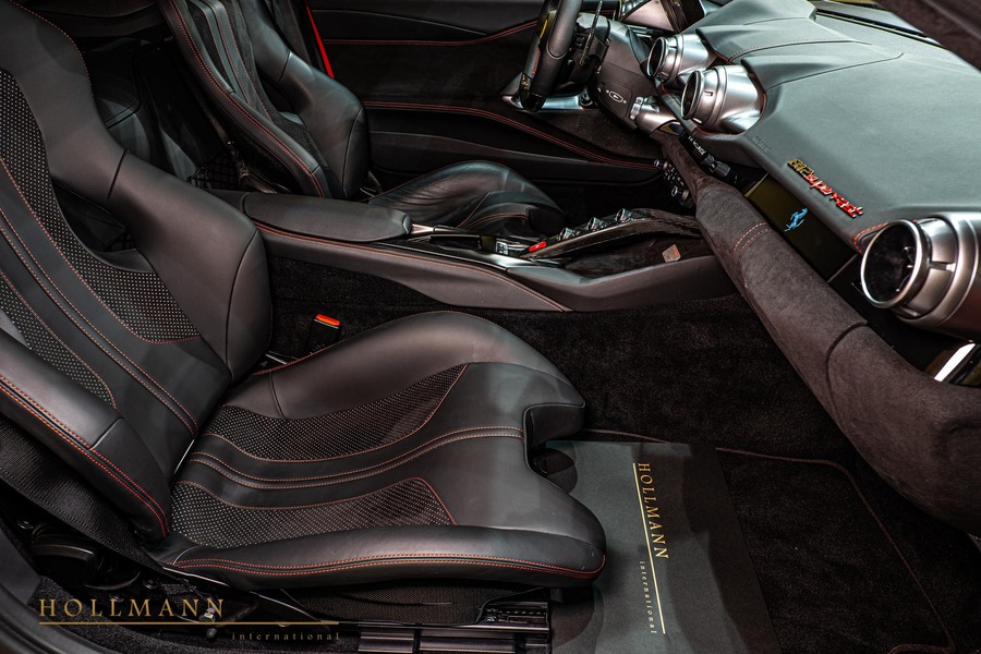 Vehicle view 24