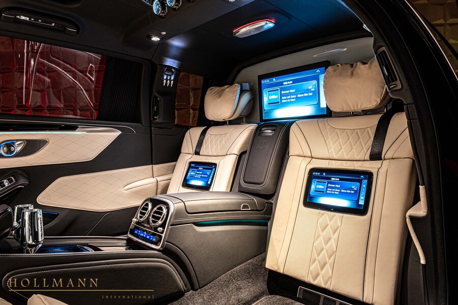 Vehicle view 13