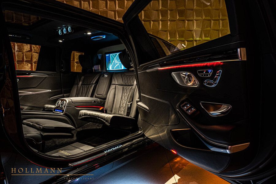 Vehicle view 13