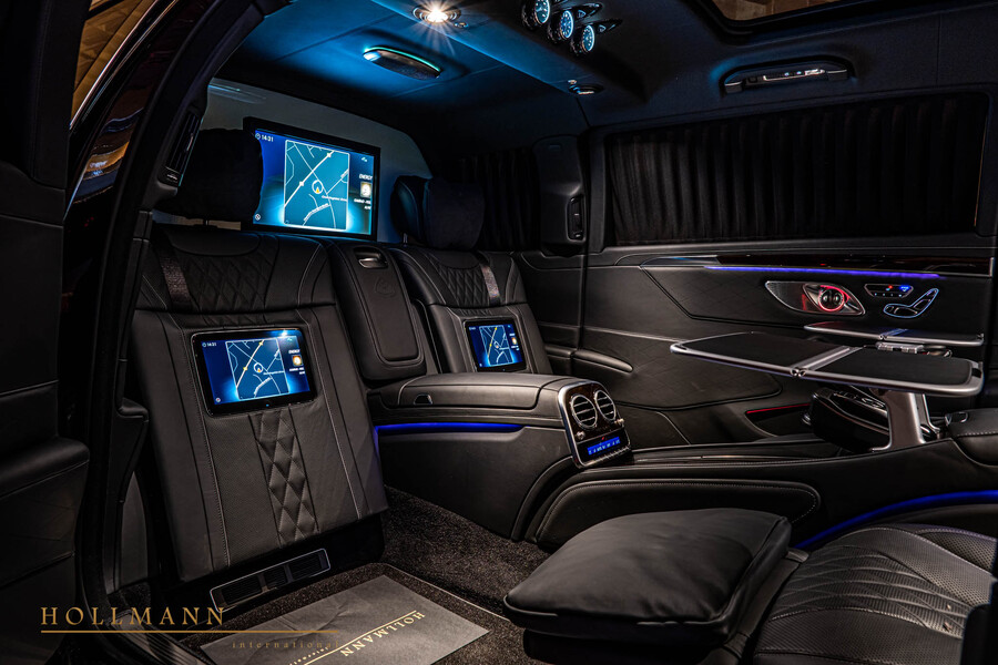 Vehicle view 17