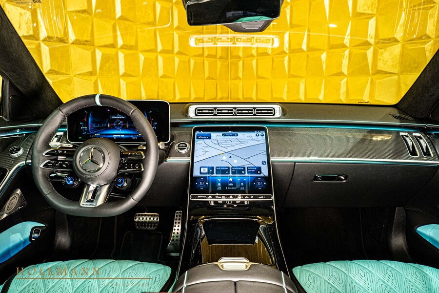Vehicle view 23