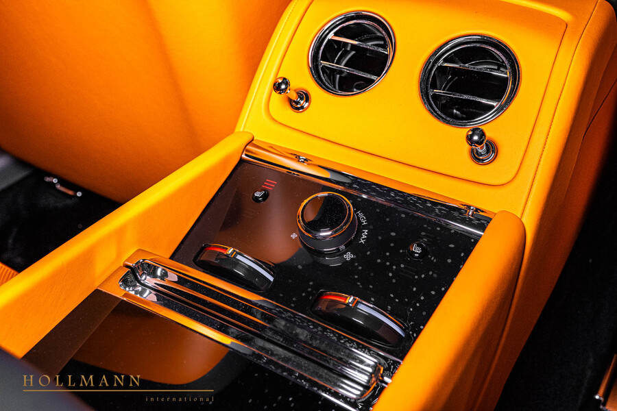 Vehicle view 23