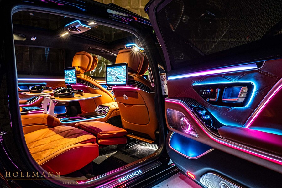Vehicle view 16