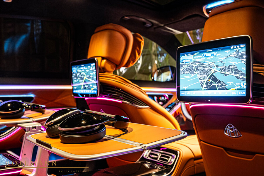 Vehicle view 17