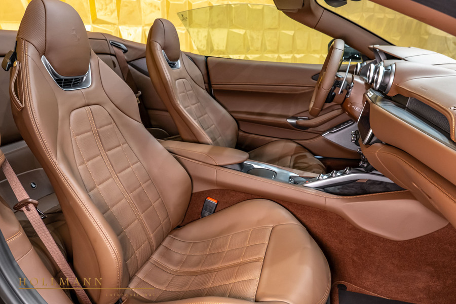 Vehicle view 15