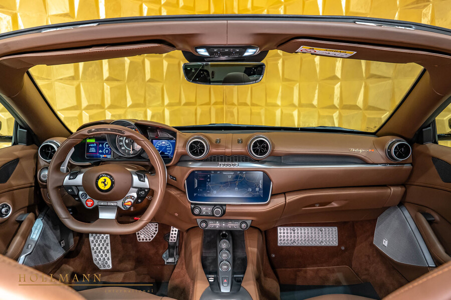 Vehicle view 23