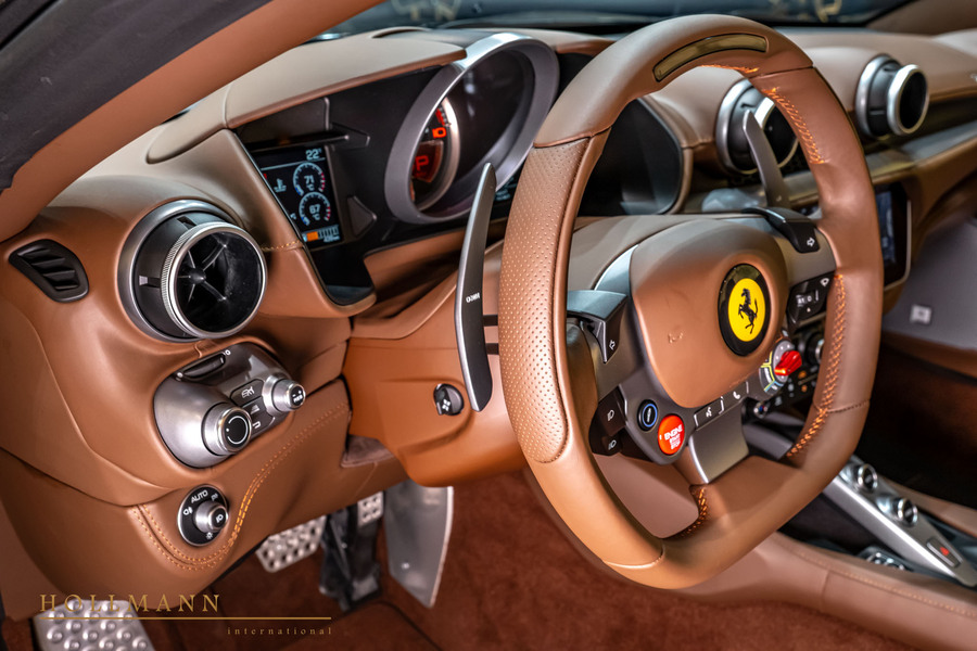 Vehicle view 24