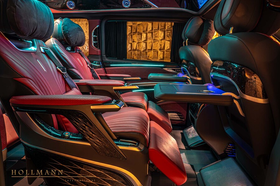 Vehicle view 16