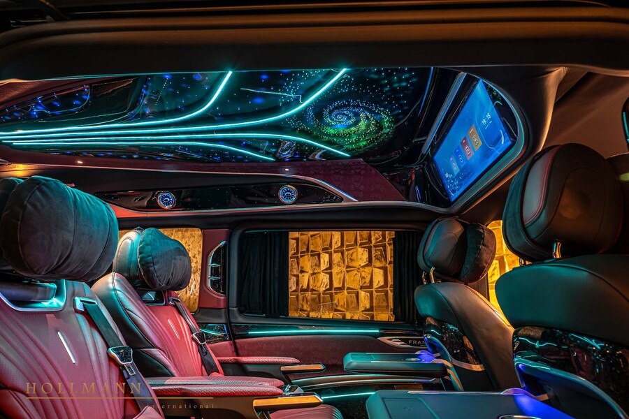 Vehicle view 17