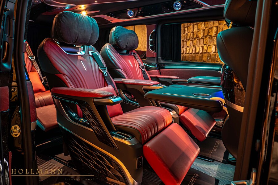Vehicle view 19