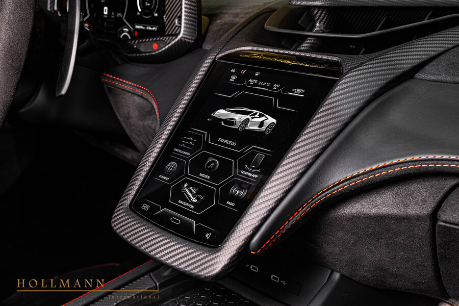 Vehicle view 14