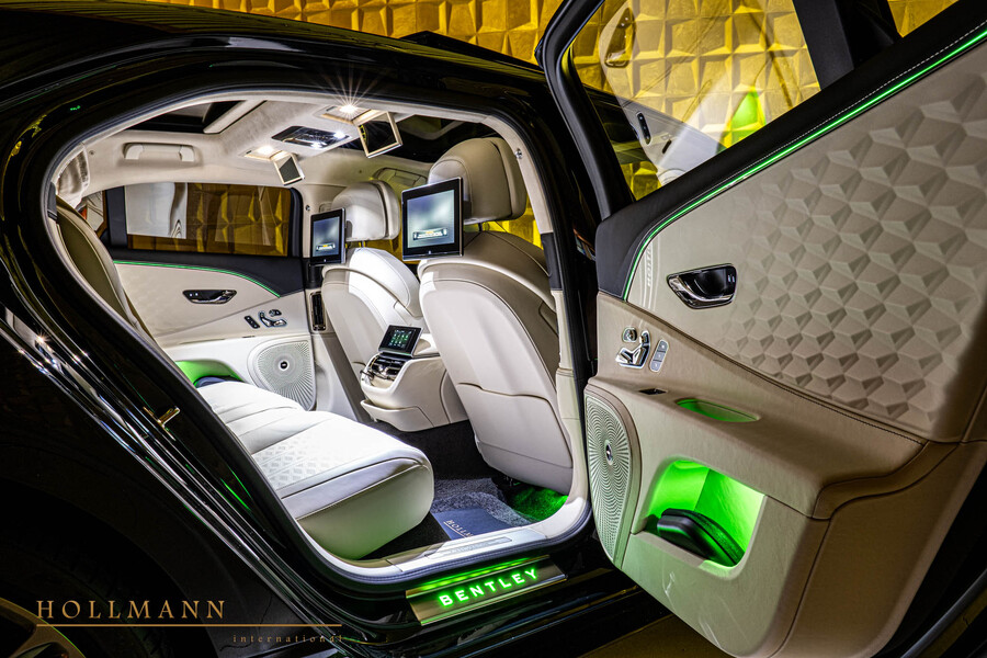 Vehicle view 15