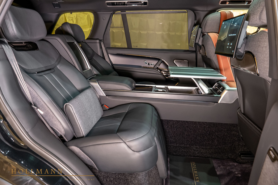 Vehicle view 25