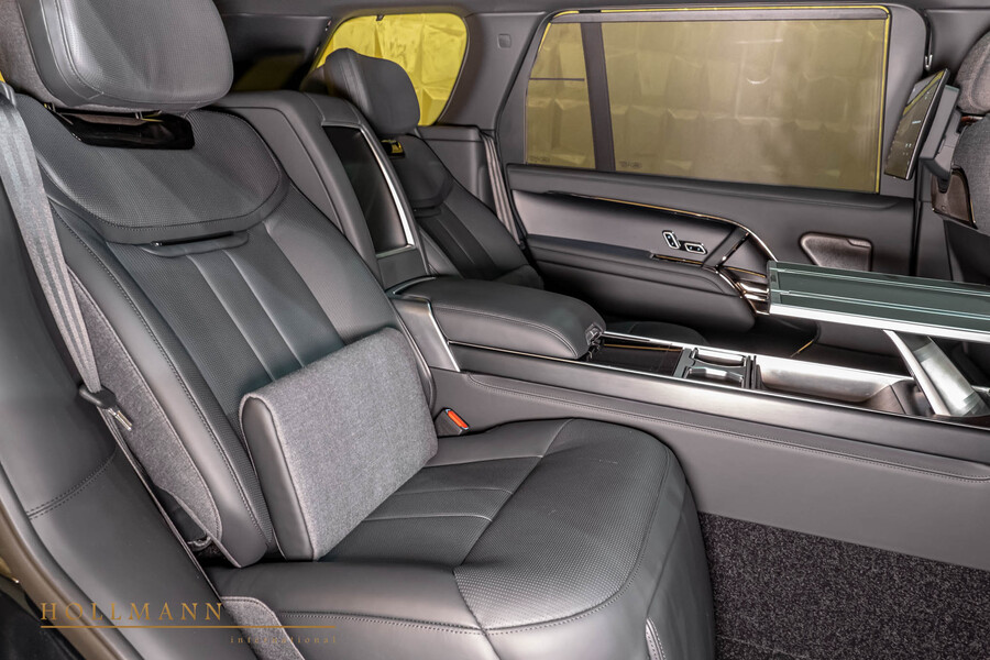 Vehicle view 27