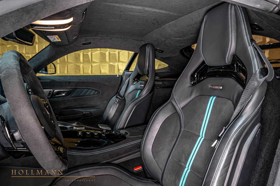 Vehicle view 13