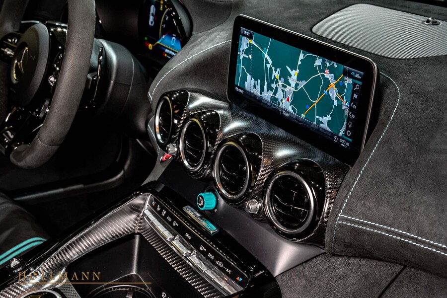 Vehicle view 18