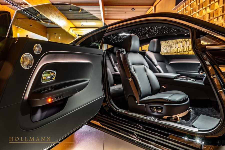 Vehicle view 23