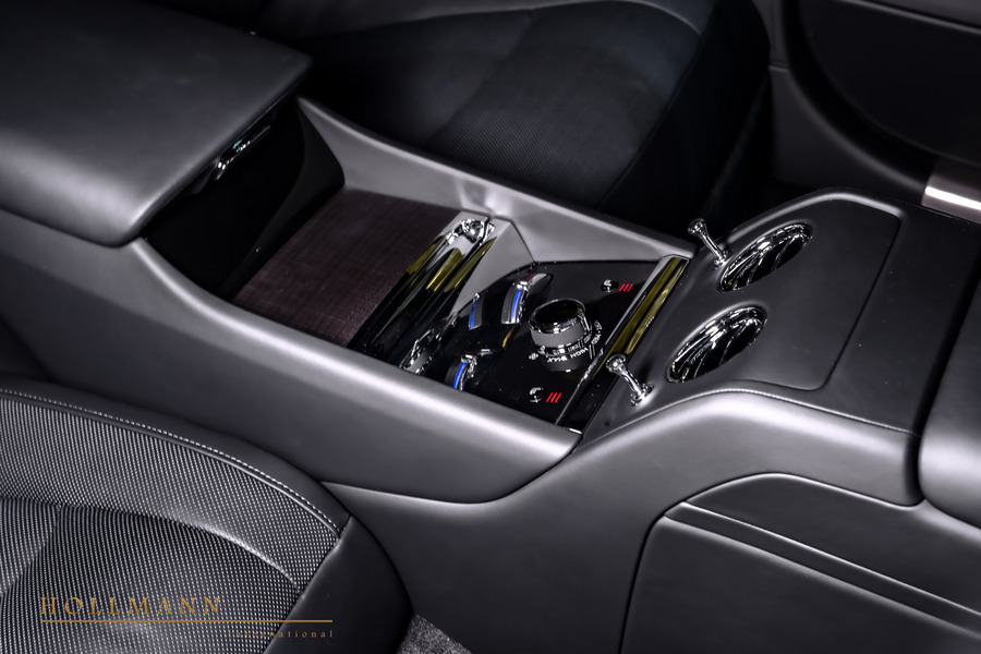 Vehicle view 29