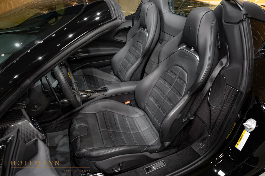 Vehicle view 19