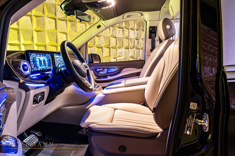 Vehicle view 12