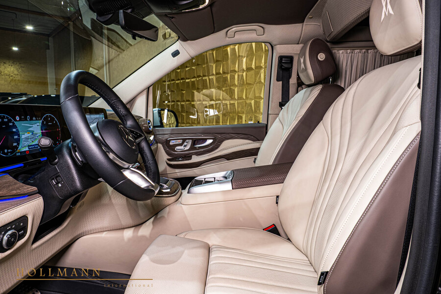 Vehicle view 15