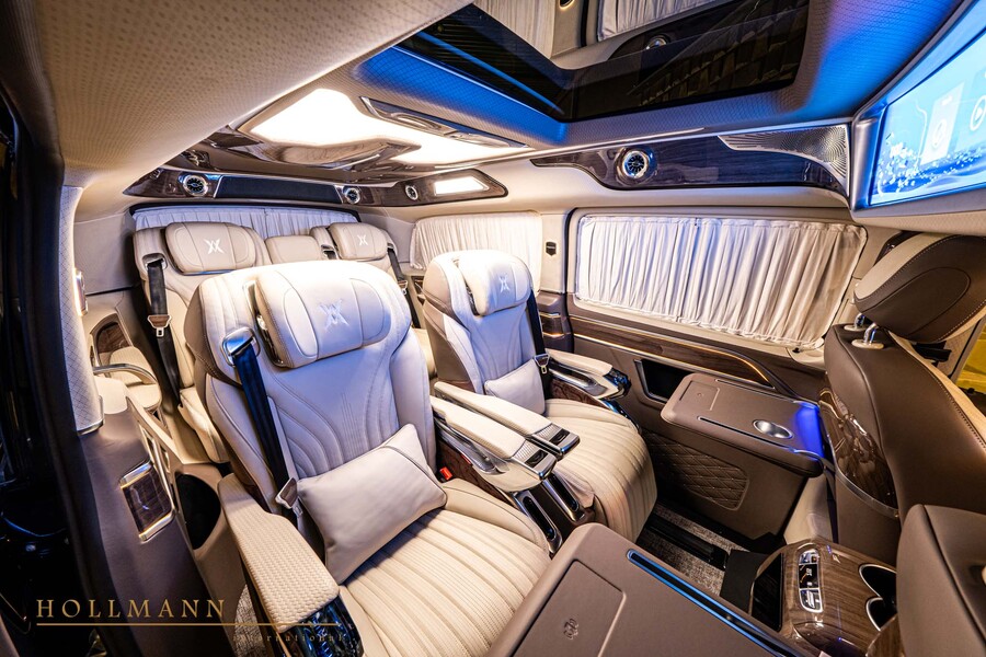 Vehicle view 23
