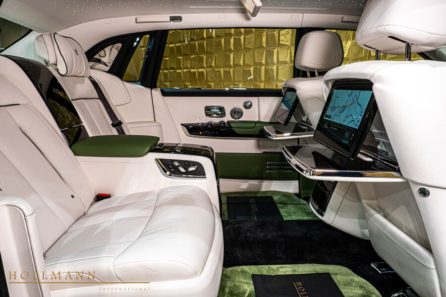 Vehicle view 15