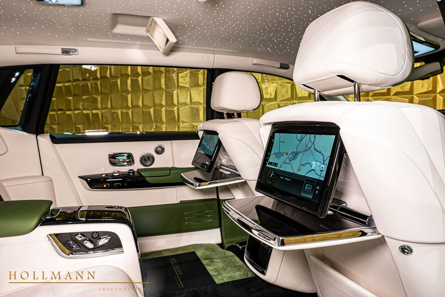 Vehicle view 16