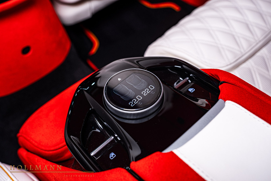 Vehicle view 18