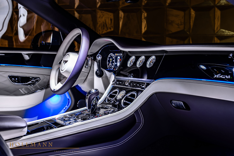 Vehicle view 18