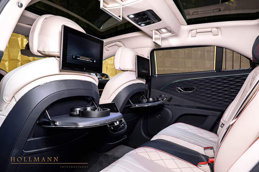 Vehicle view 19