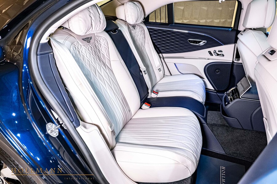 Vehicle view 19