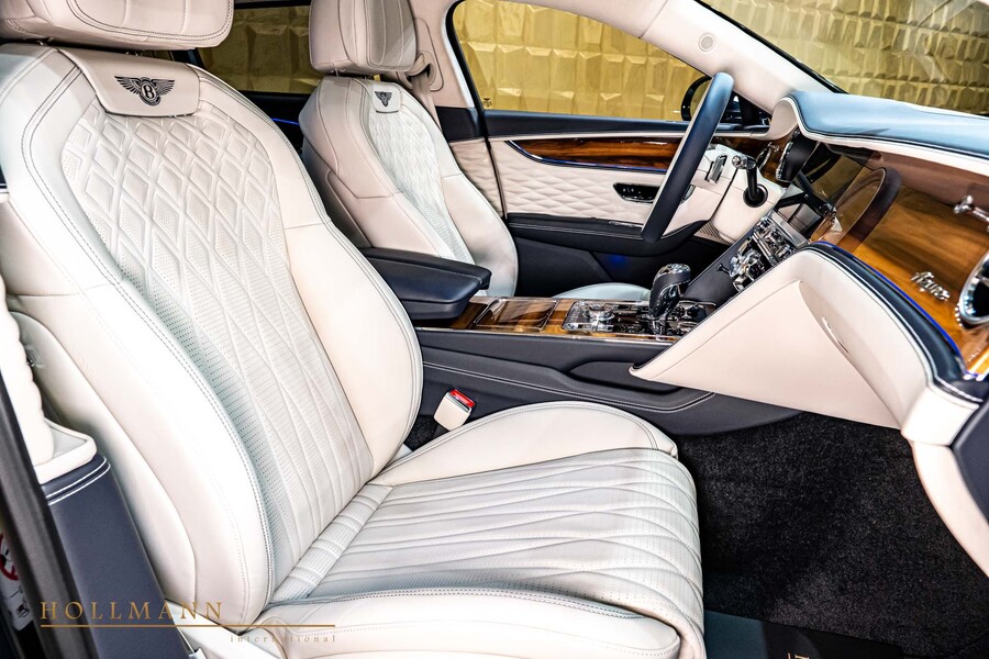 Vehicle view 25