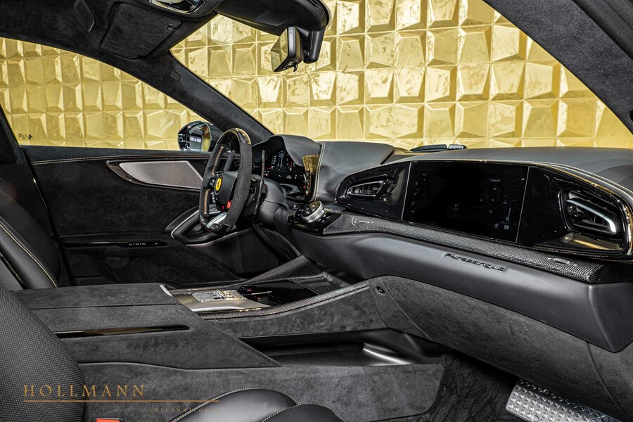 Vehicle view 14