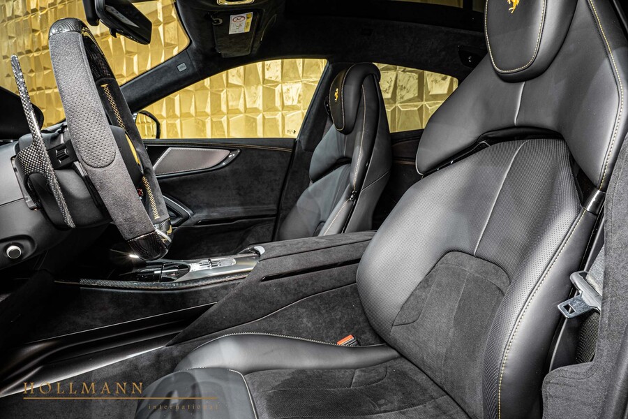 Vehicle view 9
