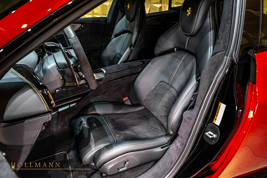 Vehicle view 14